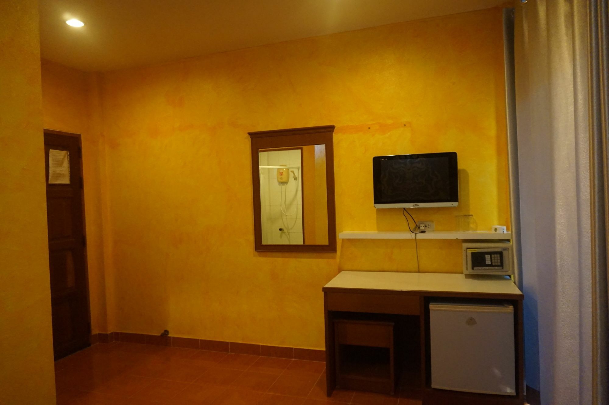 Ban Elephant Blanc Apartment Kata Plajı Dış mekan fotoğraf